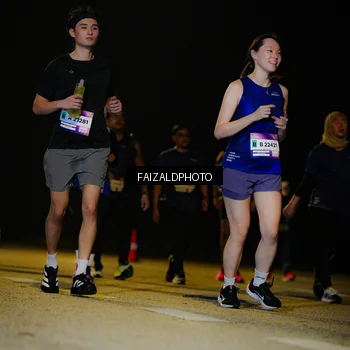 Runner Photo 7463106