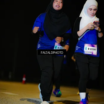 Runner Photo 7463110