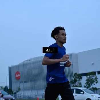 Runner Photo 7463129