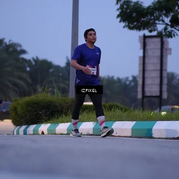 Runner Photo 7463175