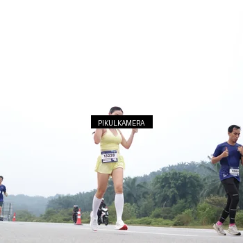 Runner Photo 7463176