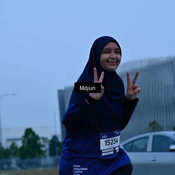 Runner Photo 7463188