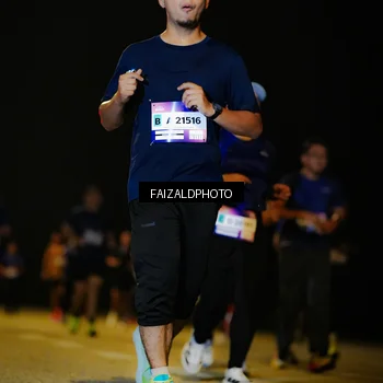 Runner Photo 7463204