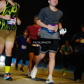 Runner Photo 7463242