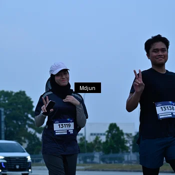 Runner Photo 7463247