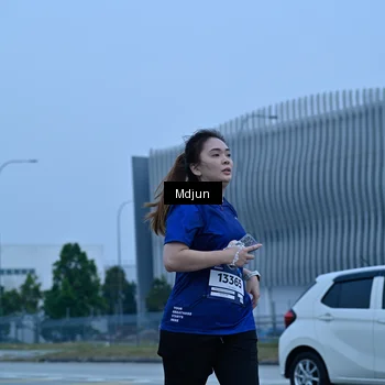 Runner Photo 7463271