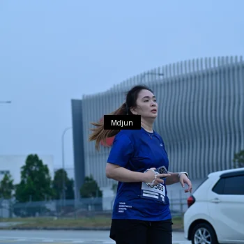 Runner Photo 7463286