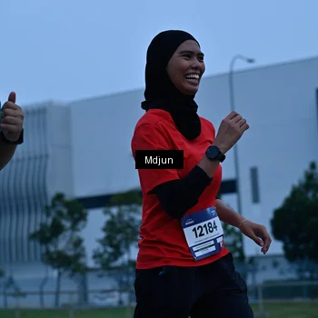 Runner Photo 7463295