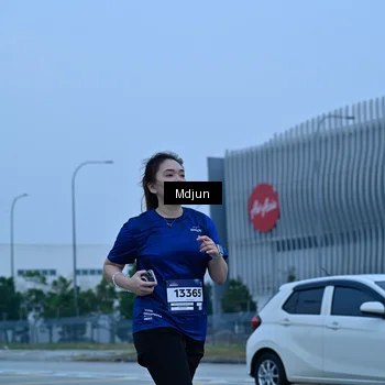 Runner Photo 7463312