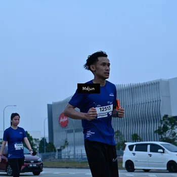 Runner Photo 7463345