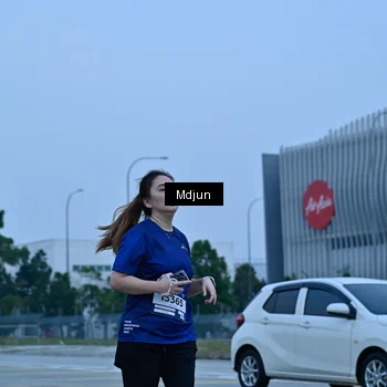 Runner Photo 7463370