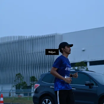 Runner Photo 7463388