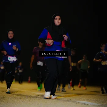 Runner Photo 7463399