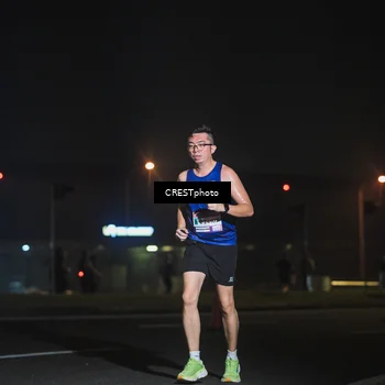 Runner Photo 7463416