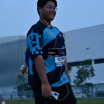 Runner Photo 7463457