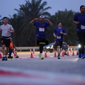 Runner Photo 7463503