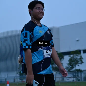 Runner Photo 7463505