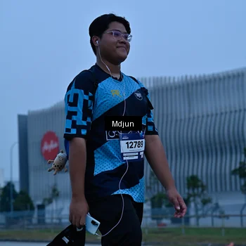 Runner Photo 7463509