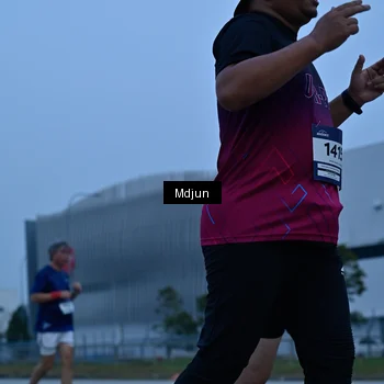 Runner Photo 7463511
