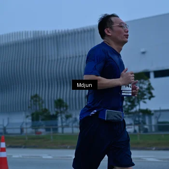 Runner Photo 7463522