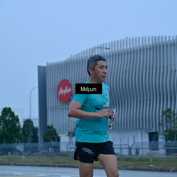Runner Photo 7463526