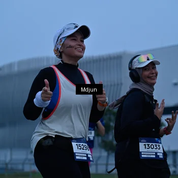Runner Photo 7463563