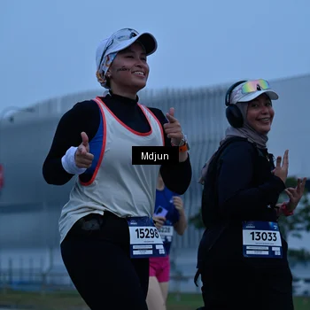 Runner Photo 7463600