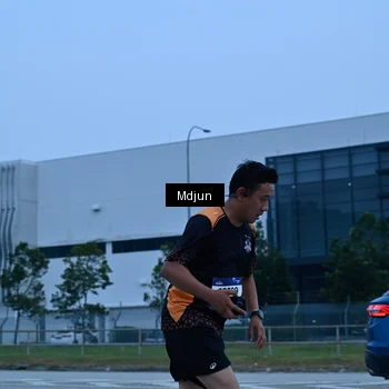 Runner Photo 7463610