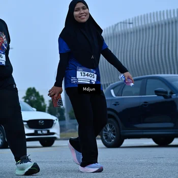 Runner Photo 7463613