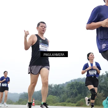 Runner Photo 7463627