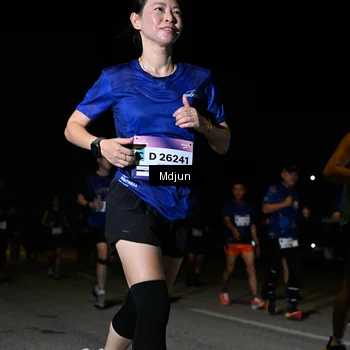 Runner Photo 7463639