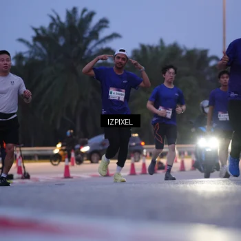 Runner Photo 7463693