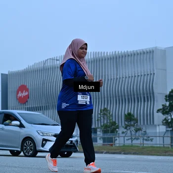 Runner Photo 7463707