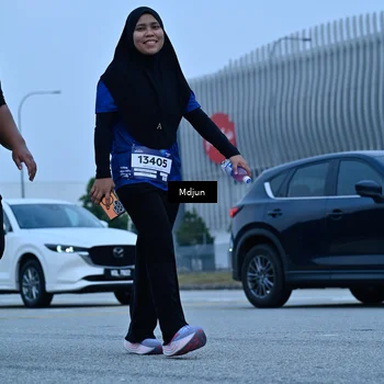 Runner Photo 7463741