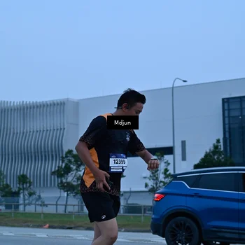 Runner Photo 7463744