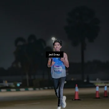 Runner Photo 7463746