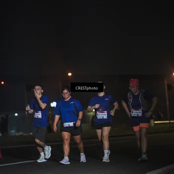 Runner Photo 7463749