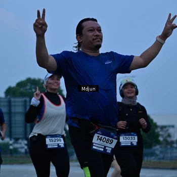 Runner Photo 7463762