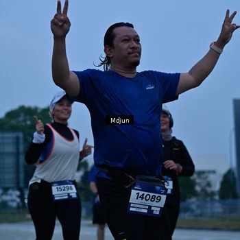 Runner Photo 7463764