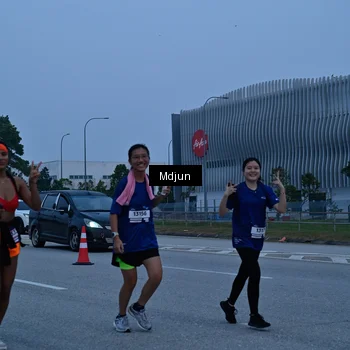Runner Photo 7463817