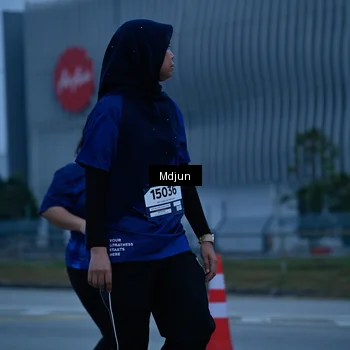 Runner Photo 7463823