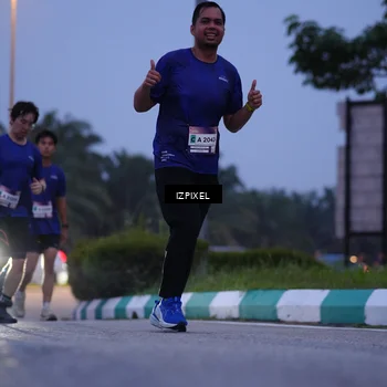 Runner Photo 7463838