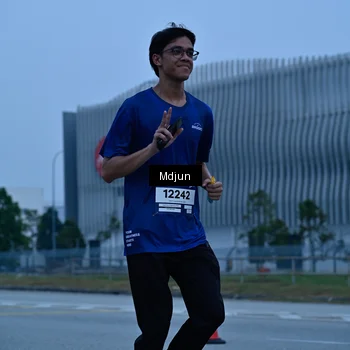 Runner Photo 7463849
