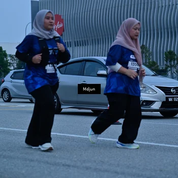 Runner Photo 7463873