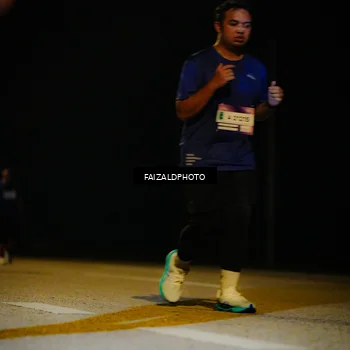 Runner Photo 7463876