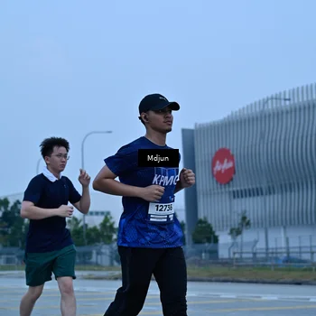 Runner Photo 7463878