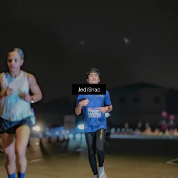 Runner Photo 7463892