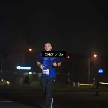 Runner Photo 7463910