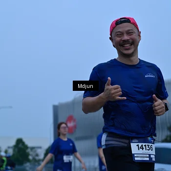 Runner Photo 7463913