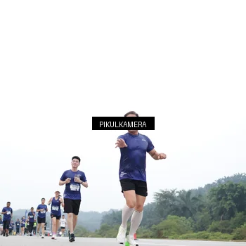 Runner Photo 7463915